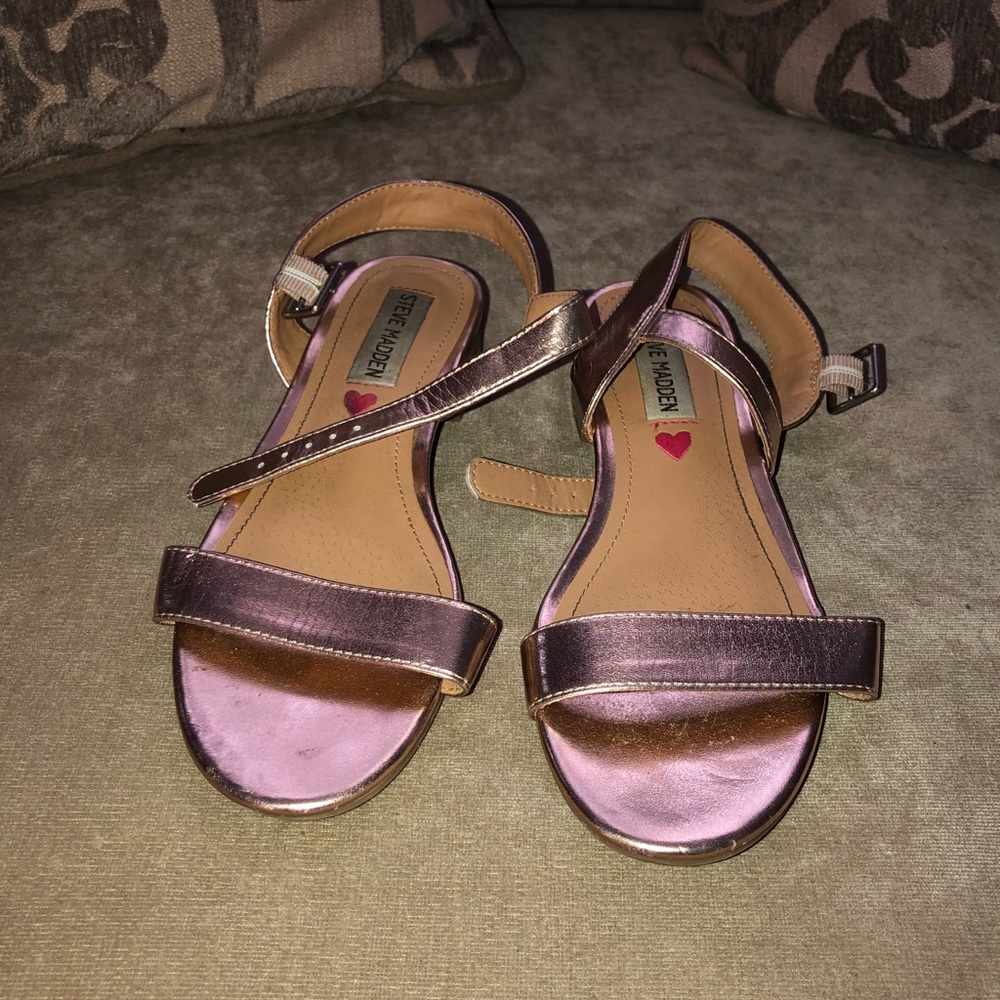 Girls sandal